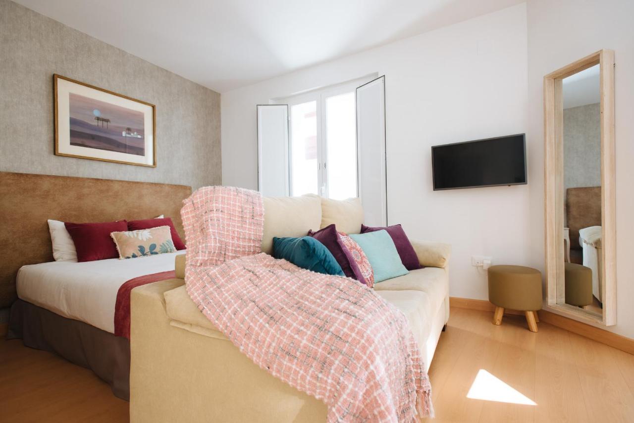 Hostly Acetres 2A-Penthouse In City Center-Fibre-Parking Opt Seville Exterior photo
